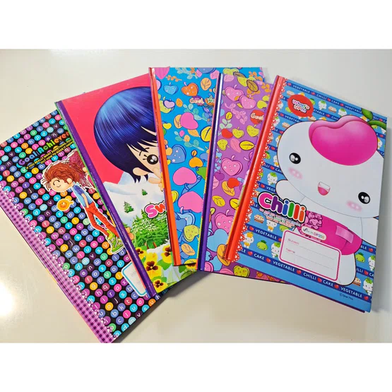 สมุดโน้ตปกแข็ง  190x310 mm  60แกรม 64แผ่น  ยี่ห้อ SilverPins รุ่น DP202-016B  1 เล่ม