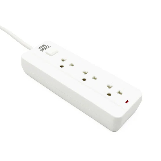 Vox Sportec ปลั๊กไฟมาตรฐาน มอก. รุ่น P130 (3 ช่อง 1 สวิตซ์ 5 เมตร) 2300watt