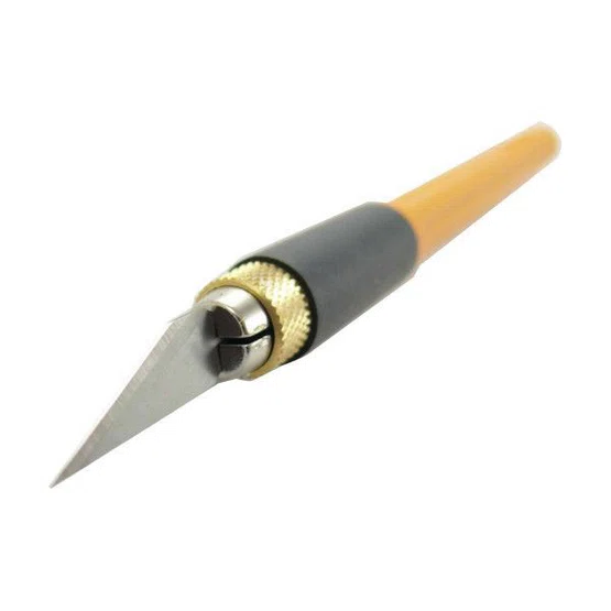 มีดคัทเตอร์โอฟ่า OLFA รุ่น AK-4 สำหรับงานกรีดระดับ Professional   1 ชิ้น