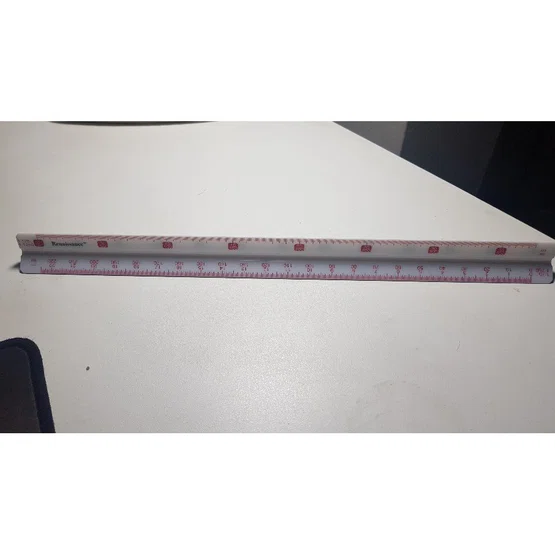 Renaissance triangular scale ruler ไม้สเกลสามเหลี่ยม มาตราส่วน 1:10-1:250   1 ชิ้น