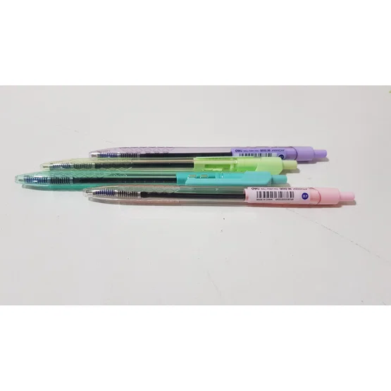 ปากกาลูกลื่น หมึกน้ำเงิน เส้น 0.7mm Deli รุ่น Arrow Q03236 Ball point pen