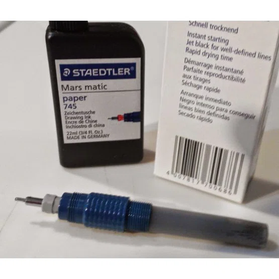หมึกวาดรูปอย่างดี สีดำ Staedtler Mars matic Drawing Ink 745  black 22 ml