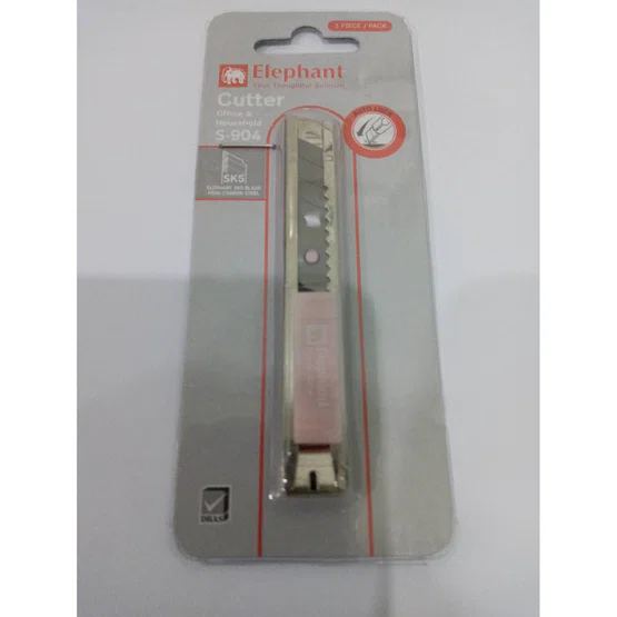 คัตเตอร์อันเล็ก ตราช้าง รุ่น S-904 จำนวน 1 ชิ้น