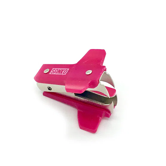 ที่ถอนลวด คละสี แซนโก้ 1029A  Sanko staple remover