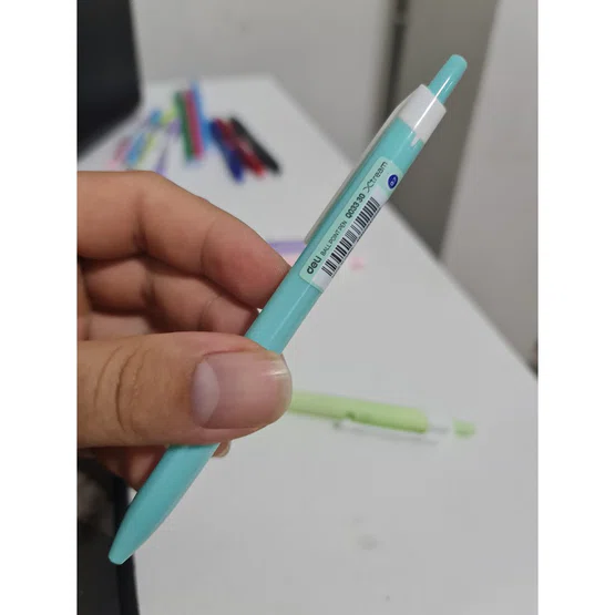ปากกา Deli Xtream ขนาด 0.7มม.หมึกน้ำเงิน รุ่น Q033 36  1 แท่ง