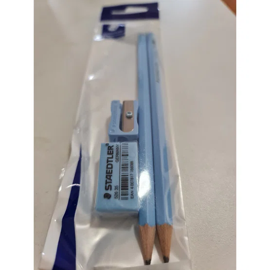 STAEDTLER ชุดเครื่องเขียน junior set 4 ชิ้น สีฟ้าพาสเทล (ดินสอ HB 2 แท่ง, ยางลบ, กบเหลา) จูเนียร์เซ็ต 13243SPB-5