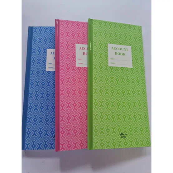สมุดบัญชีปกแข็ง ขนาด 120x256mm  60แกรม 100แผ่น  ยี่ห้อ Silver Pins รุ่น DP801  1 เล่ม คละสี